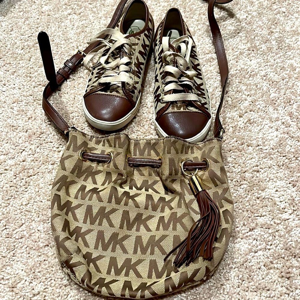 Michael Kors size 7 like new barely worn